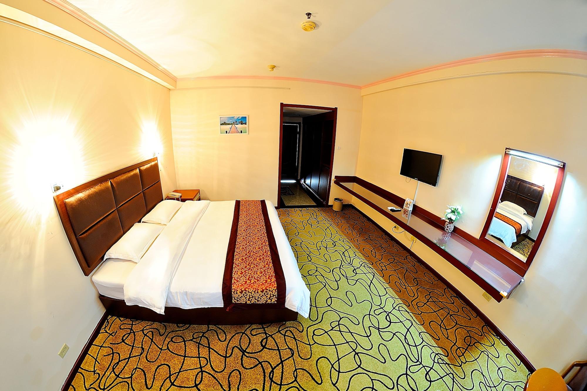 Saipan Ocean View Hotel Garapan Esterno foto